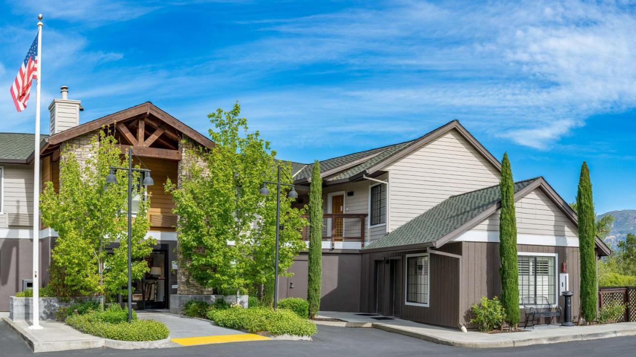 Best Western Plus Stevenson Manor Калистога Екстериор снимка