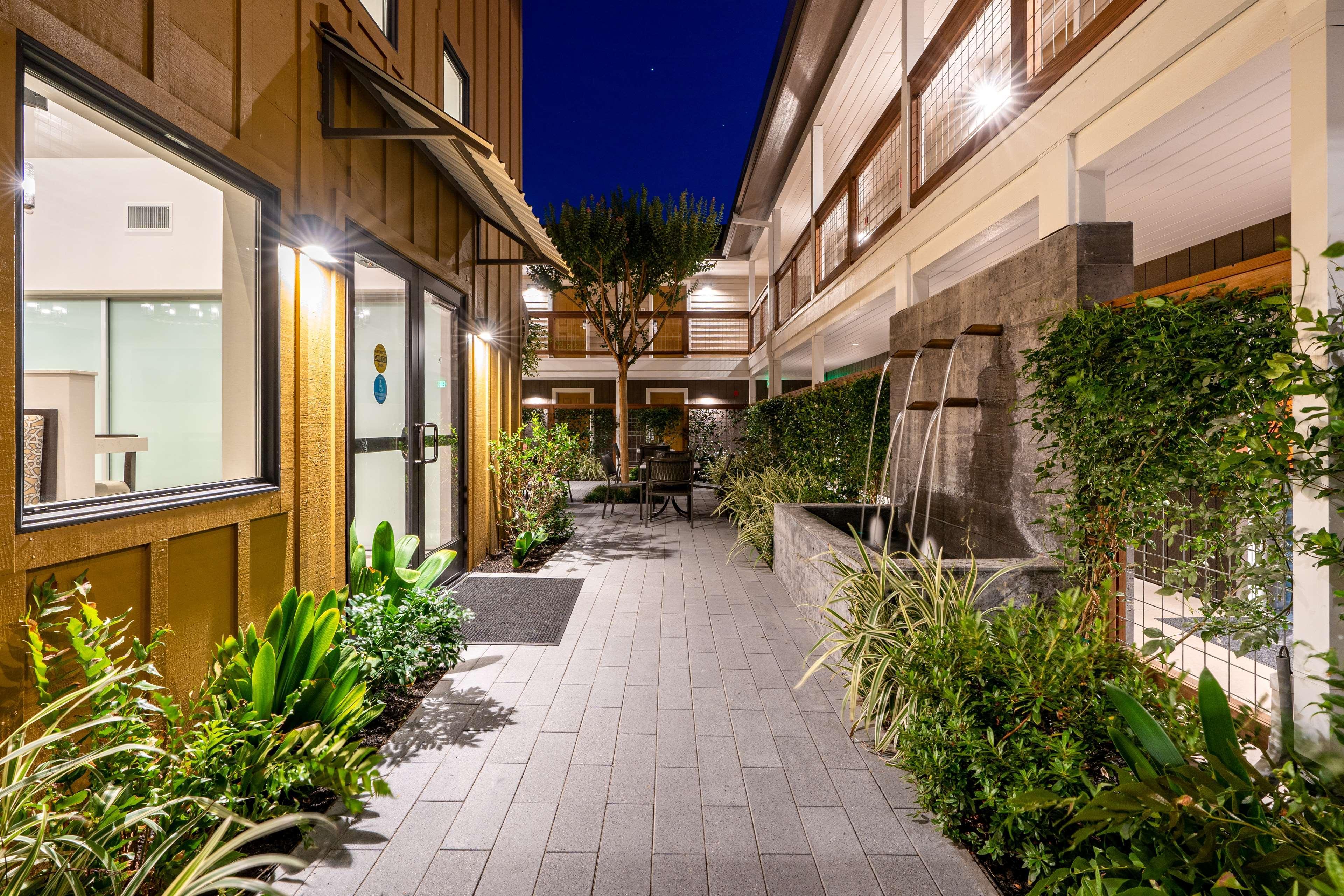 Best Western Plus Stevenson Manor Калистога Екстериор снимка