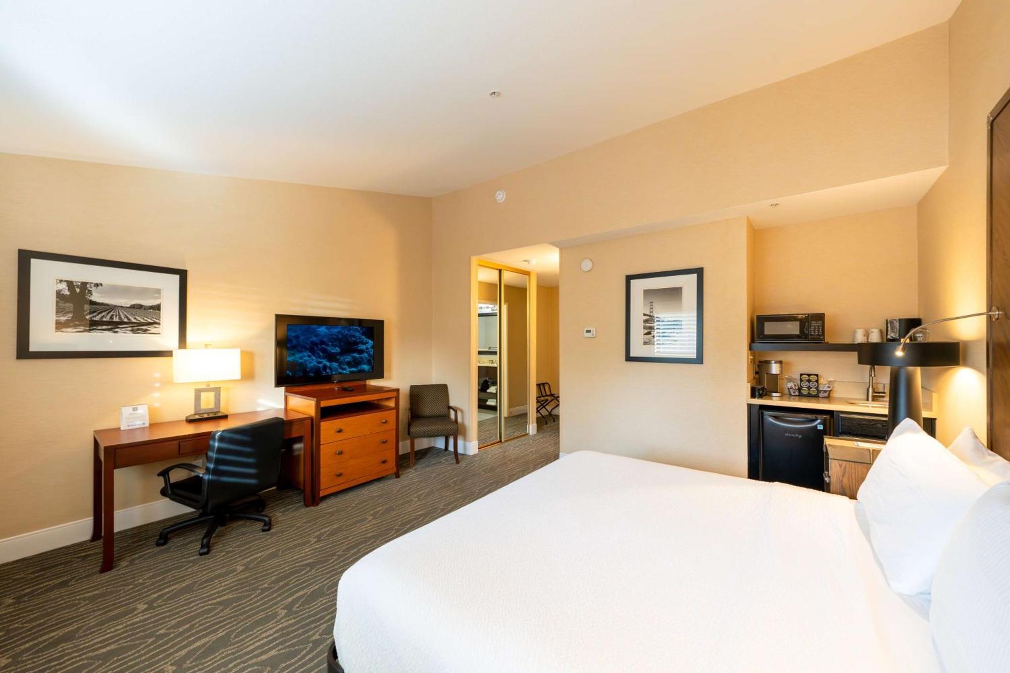 Best Western Plus Stevenson Manor Калистога Екстериор снимка